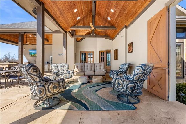 9707 S Perdue Road, Grain Valley, MO 64029