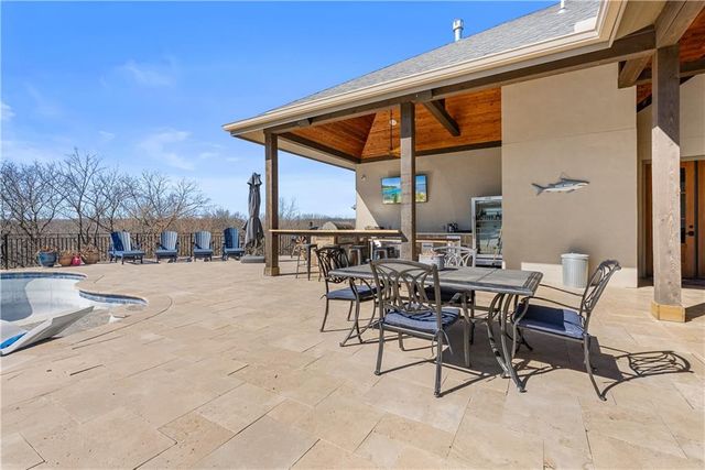 9707 S Perdue Road, Grain Valley, MO 64029