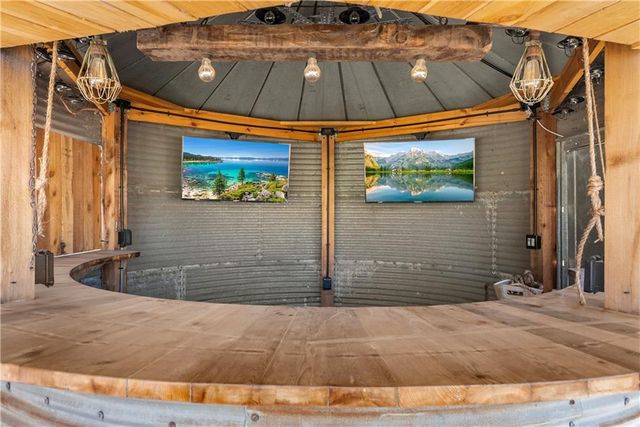 9707 S Perdue Road, Grain Valley, MO 64029