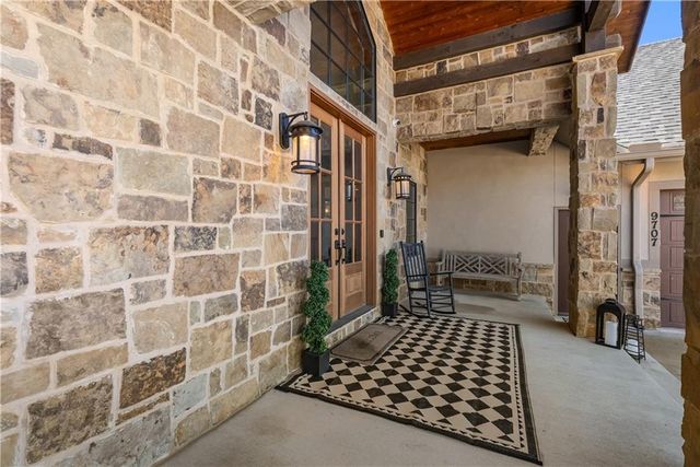 9707 S Perdue Road, Grain Valley, MO 64029