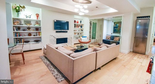 1604 19TH ST NW, Washington, DC 20009