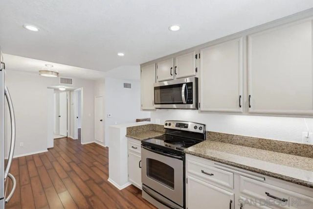 4204 3rd Ave 11, San Diego, CA 92103