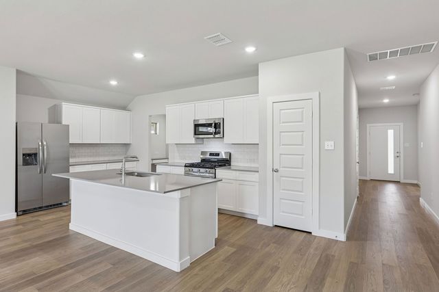 3909 Falcon Drive, Farmersville, TX 75442