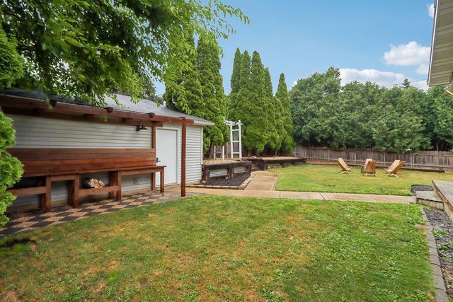 513 Prospect Road, Waunakee, WI 53597