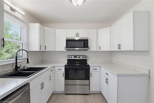1615 Upland Drive, Greensboro, NC 27405