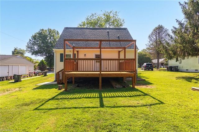 1615 Upland Drive, Greensboro, NC 27405