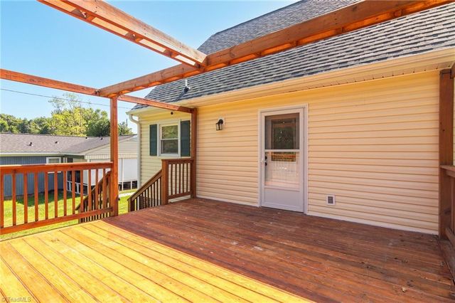 1615 Upland Drive, Greensboro, NC 27405