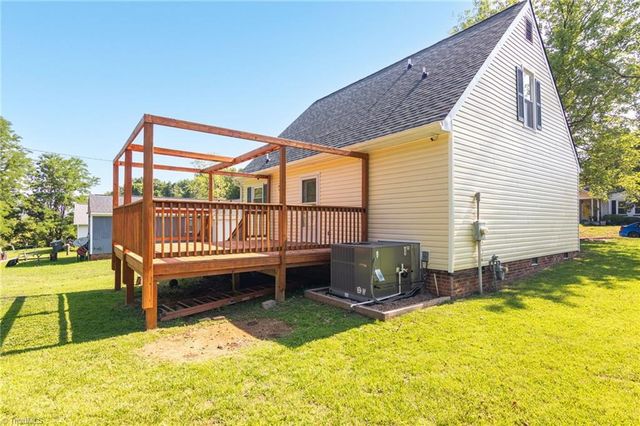 1615 Upland Drive, Greensboro, NC 27405