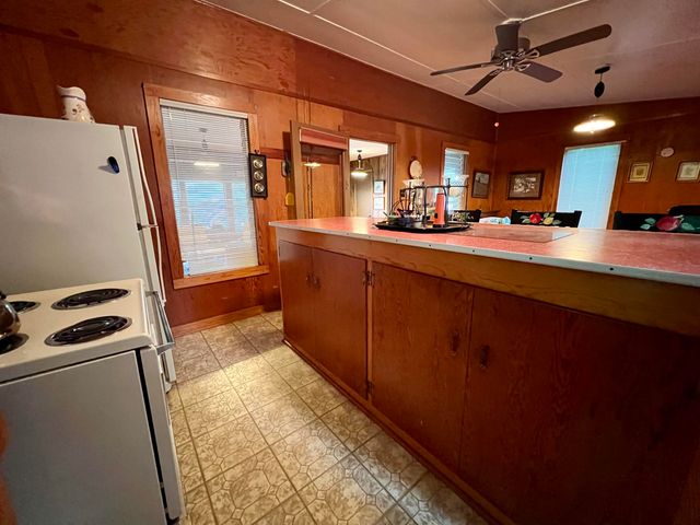19899 Southside Circle, Winona, TX 75792