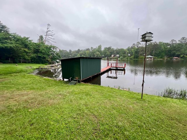 19899 Southside Circle, Winona, TX 75792