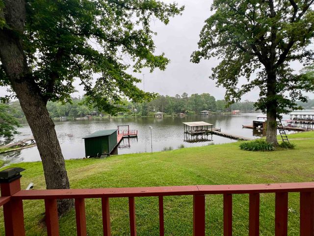 19899 Southside Circle, Winona, TX 75792