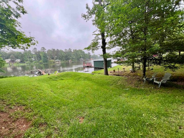 19899 Southside Circle, Winona, TX 75792