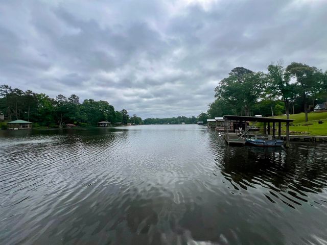 19899 Southside Circle, Winona, TX 75792