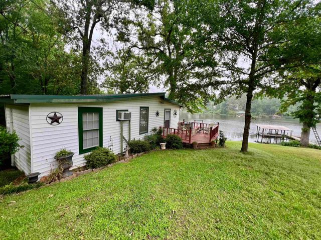 19899 Southside Circle, Winona, TX 75792