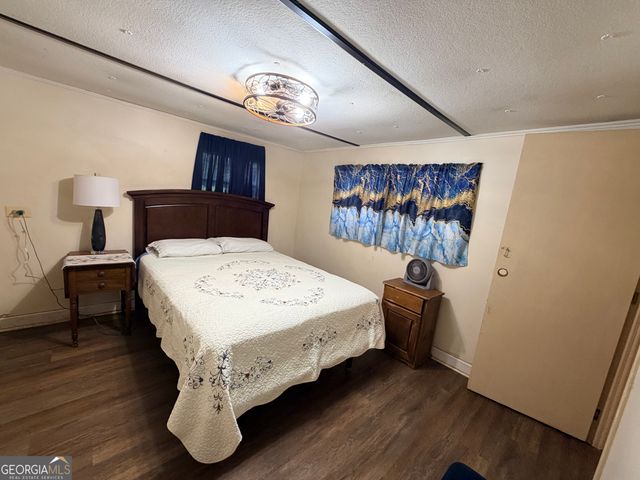 124 Church Street, Moreland, GA 30259