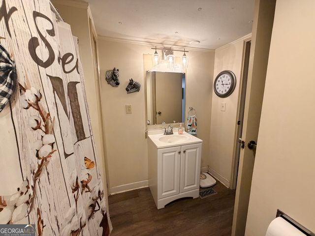 124 Church Street, Moreland, GA 30259