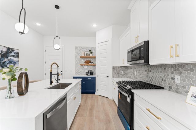 7128 Avenue Q, Houston, TX 77011