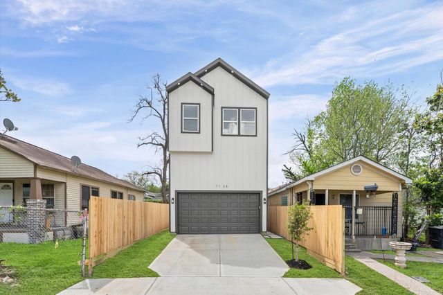 7128 Avenue Q, Houston, TX 77011