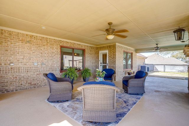 515 Morrow Road, Springtown, TX 76082