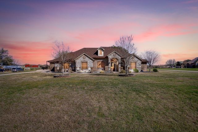 515 Morrow Road, Springtown, TX 76082