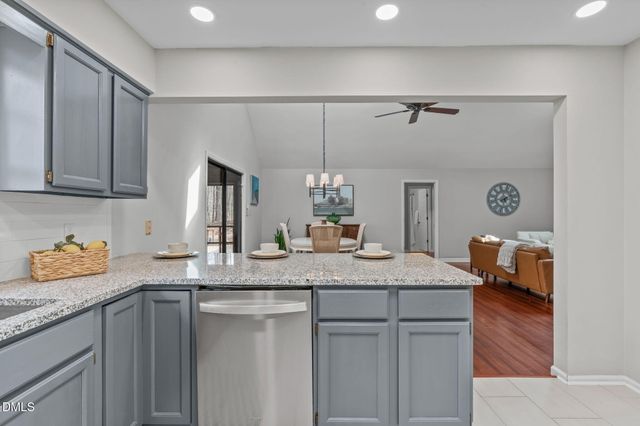 2090 Crawford Dairy Road, Chapel Hill, NC 27516