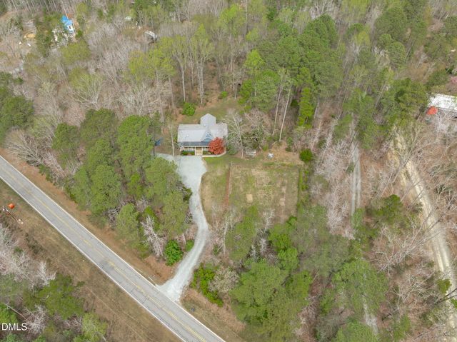 2090 Crawford Dairy Road, Chapel Hill, NC 27516