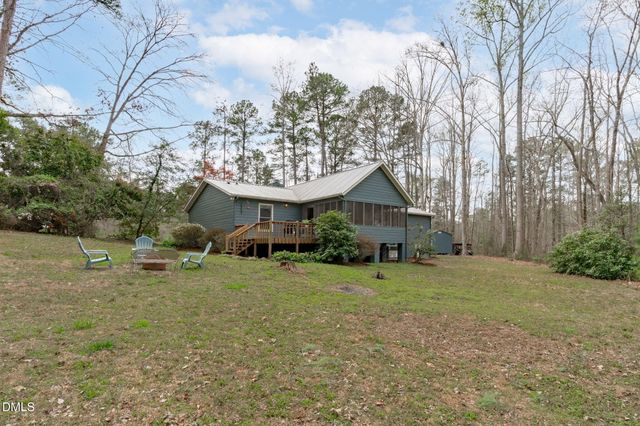 2090 Crawford Dairy Road, Chapel Hill, NC 27516