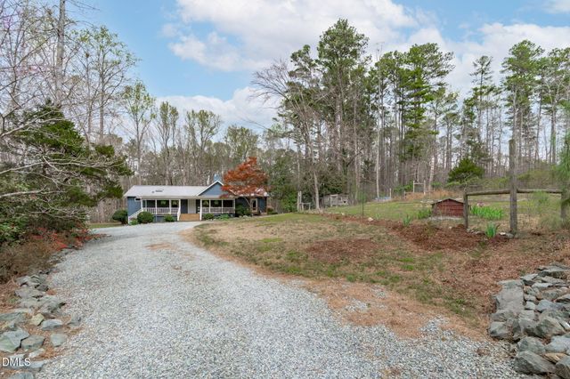 2090 Crawford Dairy Road, Chapel Hill, NC 27516