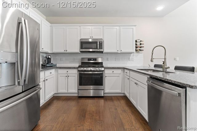 13819 Christina Lane, Van Buren, MI 48111