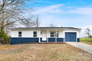 1801 Highland Avenue, Morganton, NC 28655