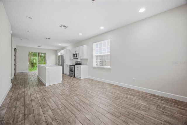 4444 SUMMER FLOWERS PLACE, Kissimmee, FL 34746