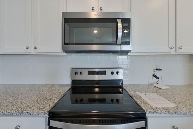 8611 SW 44TH COURT, Ocala, FL 34476