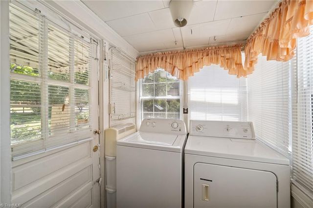 805 Bellview Street, Winston-salem, NC 27103
