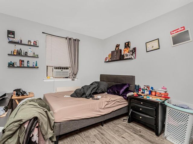 278 Graff Avenue, Bronx, NY 10465