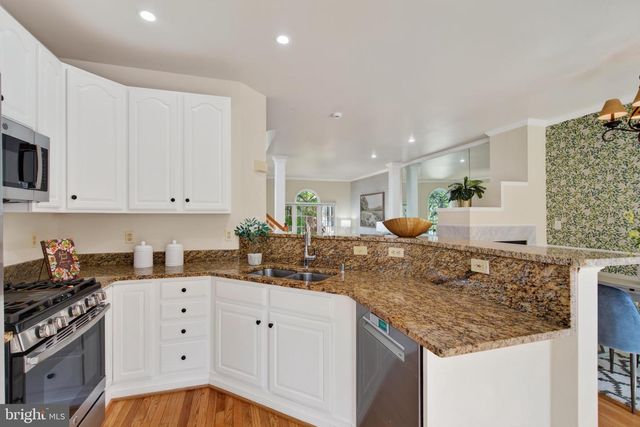 1146 N VERNON ST, Arlington, VA 22201
