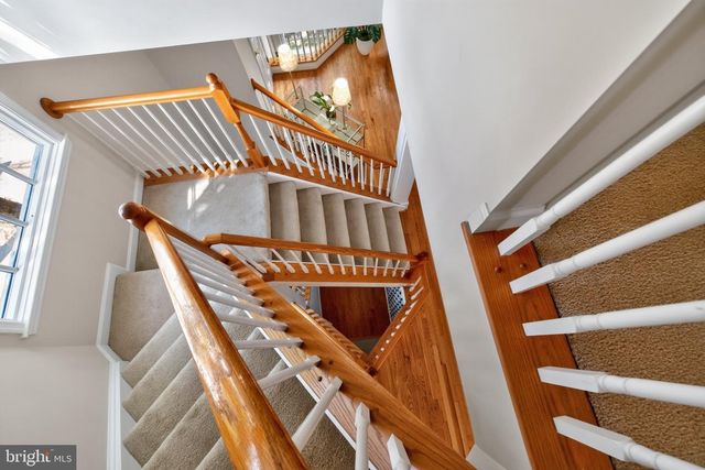 1146 N VERNON ST, Arlington, VA 22201