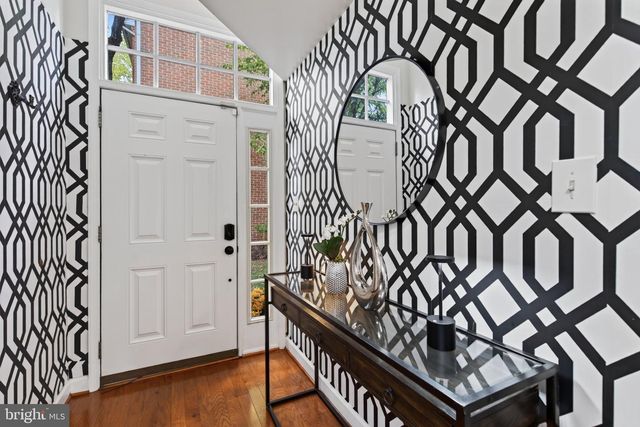 1146 N VERNON ST, Arlington, VA 22201