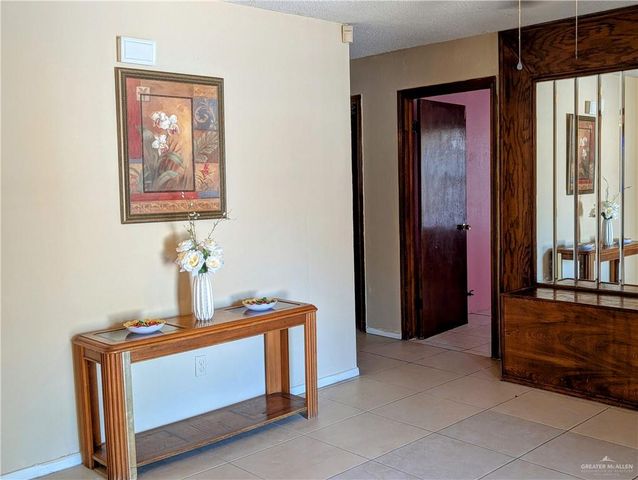 605 8th Street, Hidalgo, TX 78557