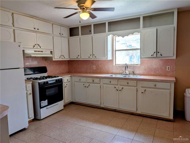 605 8th Street, Hidalgo, TX 78557