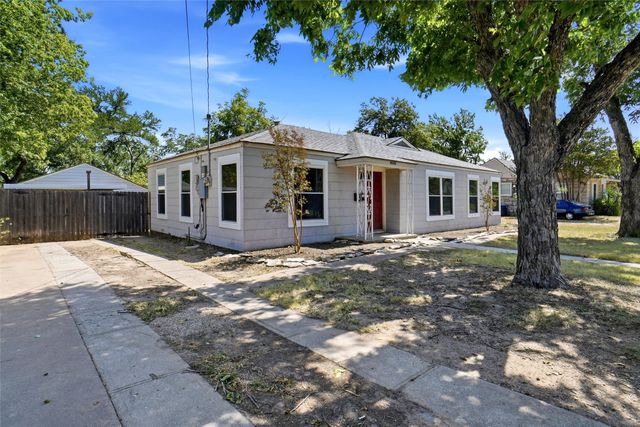 4005 Medford Road, Fort Worth, TX 76103