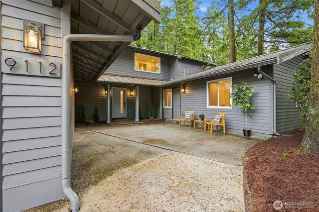 9112 120th Avenue SE, Newcastle, WA 98056