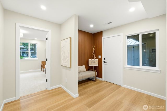 9112 120th Avenue SE, Newcastle, WA 98056