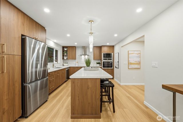 9112 120th Avenue SE, Newcastle, WA 98056