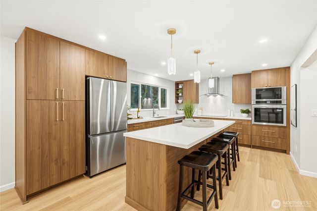 9112 120th Avenue SE, Newcastle, WA 98056