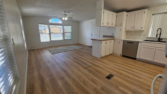 435 32 Rd Unit 444, Clifton, CO 81521