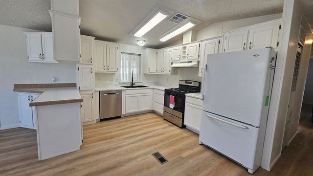 435 32 Rd Unit 444, Clifton, CO 81521