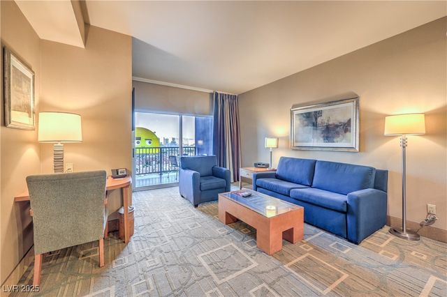 211 East Flamingo Road 1505, Las Vegas, NV 89169