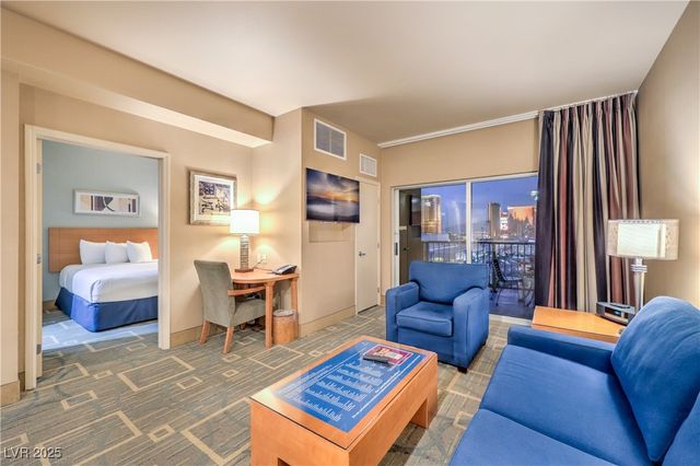 211 East Flamingo Road 1505, Las Vegas, NV 89169