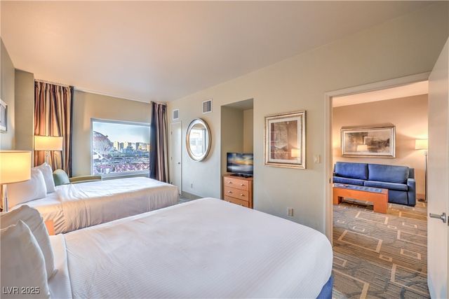 211 East Flamingo Road 1505, Las Vegas, NV 89169