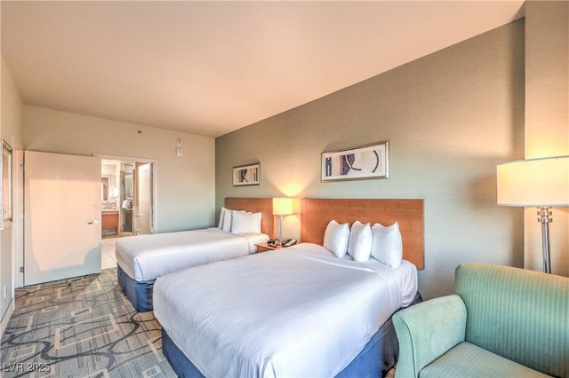 211 East Flamingo Road 1505, Las Vegas, NV 89169